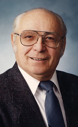 Frank Csaszar